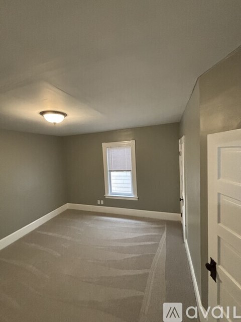 1050 Hayward Street 2 Beds Apartment for Rent - Photo Gallery 6