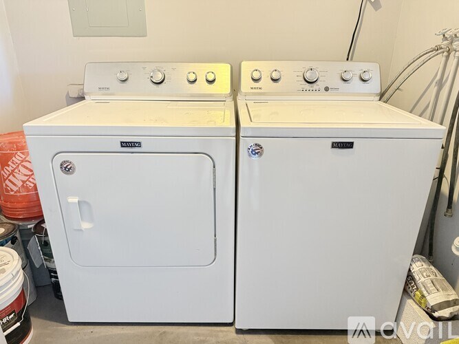 403 S Orion Ave 2 Beds Single Family Home for Rent - Photo Gallery 11