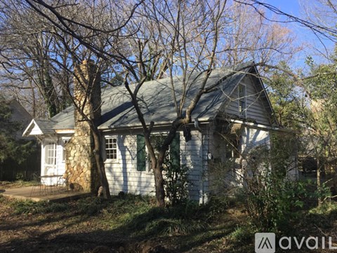 123 Mallette Street 3 Beds Apartment for Rent