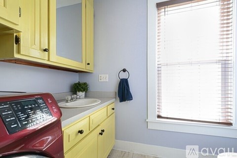 8 Myrtle Street 2 Beds Apartment for Rent - Photo Gallery 8