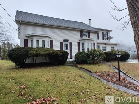 59 Old River Road 2 Beds Apartment for Rent - Photo Gallery 1