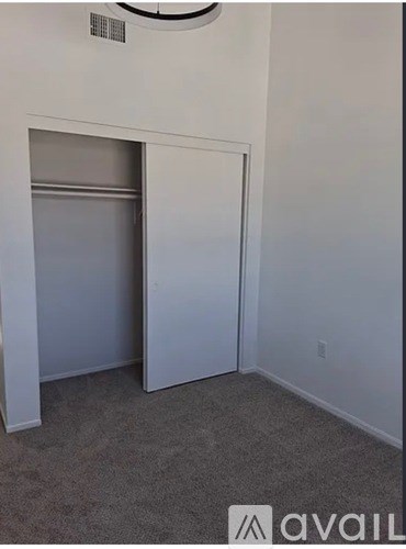 366 East 15th Street Unit C 3 Beds Single Family Home for Rent - Photo Gallery 5