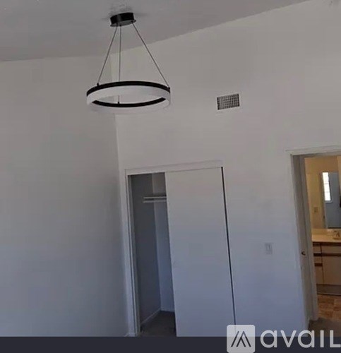 366 East 15th Street Unit C 3 Beds Single Family Home for Rent - Photo Gallery 6