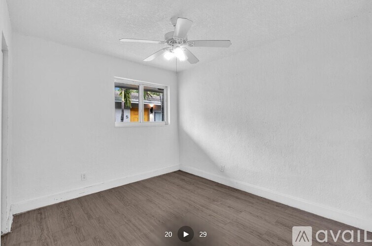 2160 NW 29th St 1 Bed Apartment for Rent - Photo Gallery 6