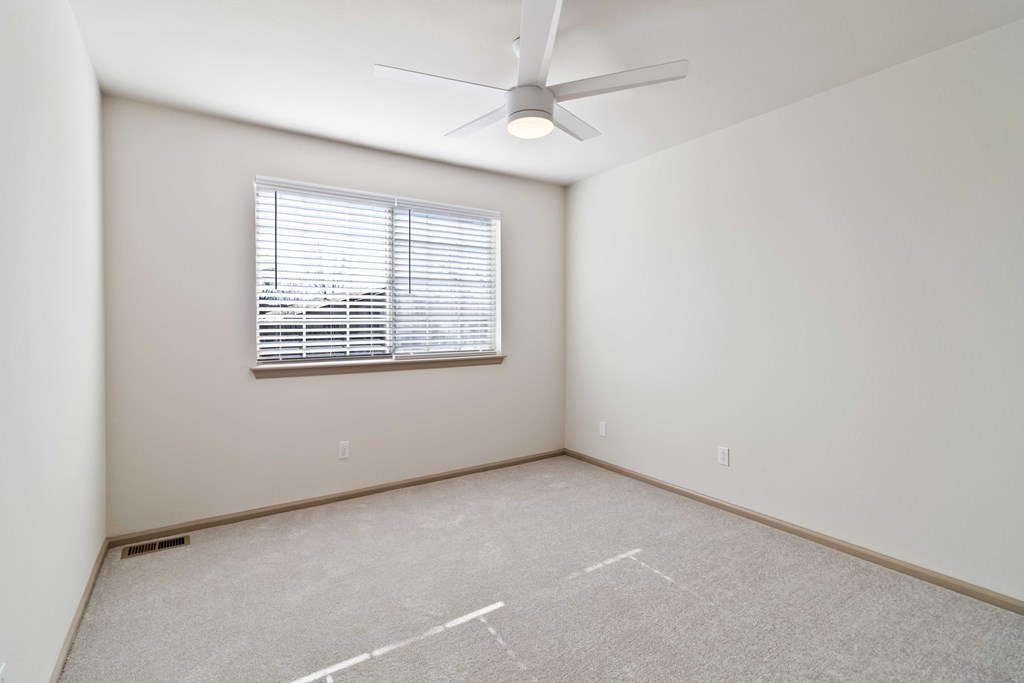 4795 Fenwood Drive 3 Beds House for Rent - Photo Gallery 17