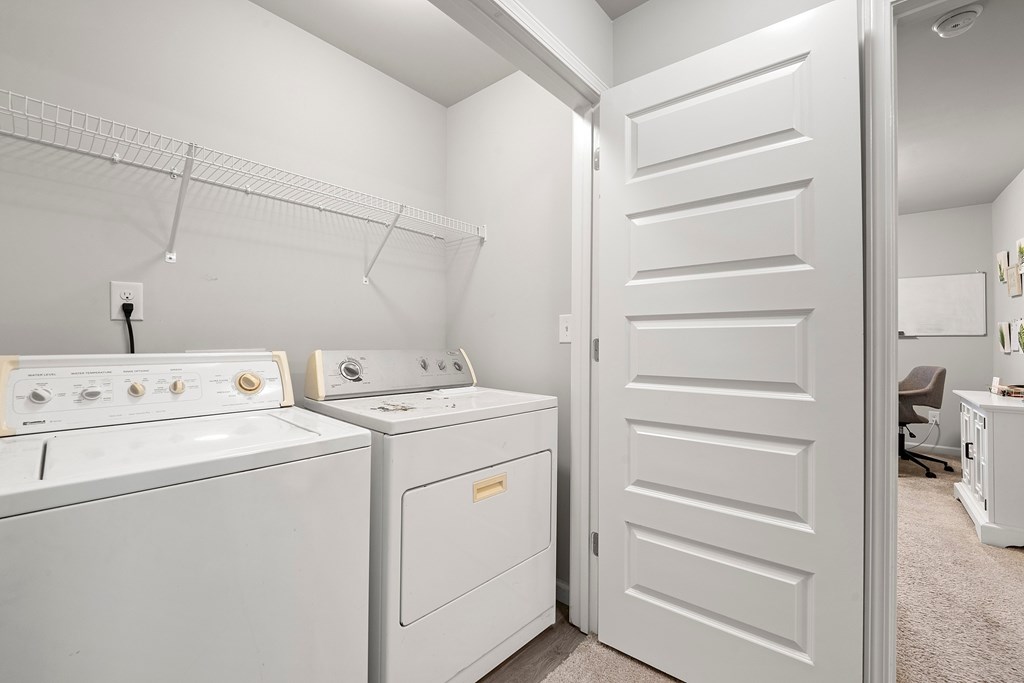 4002 Bryce Manor Lane 3 Beds House for Rent - Photo Gallery 3