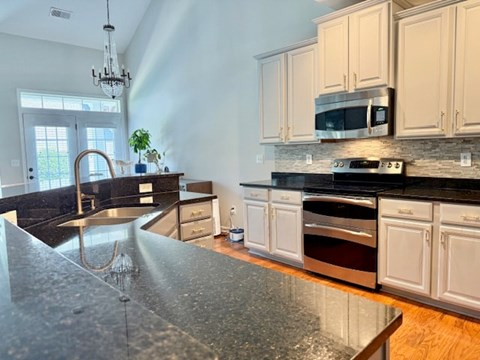 12 Dillworth Court 3 Beds House for Rent - Photo Gallery 7