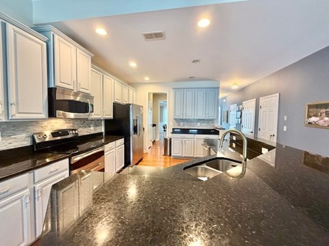 12 Dillworth Court 3 Beds House for Rent - Photo Gallery 20