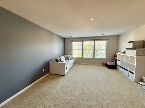 12 Dillworth Court 3 Beds House for Rent - Photo Gallery 6