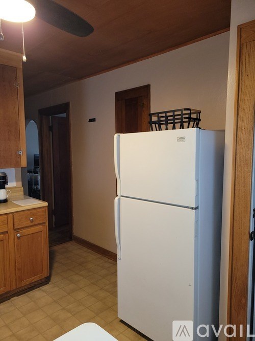 411 Adams Ave 2 Beds Apartment for Rent - Photo Gallery 11