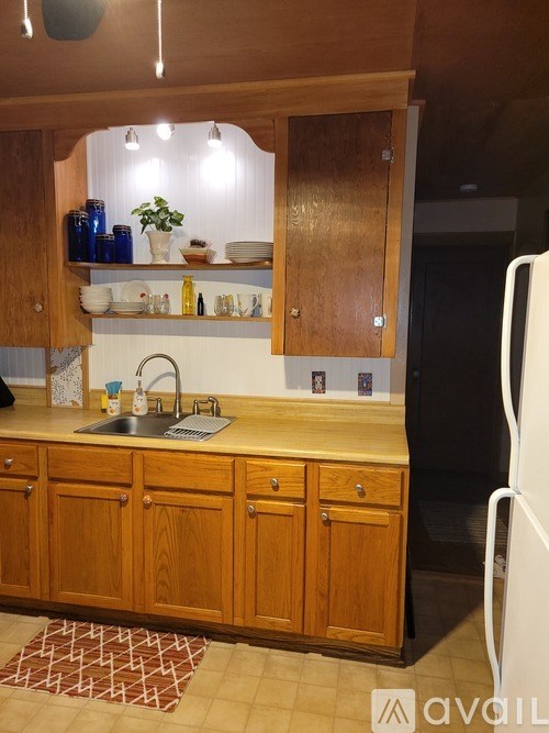 411 Adams Ave 2 Beds Apartment for Rent - Photo Gallery 10