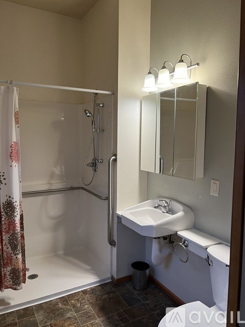 1007 NW Lake St 2 Beds Apartment for Rent - Photo Gallery 10