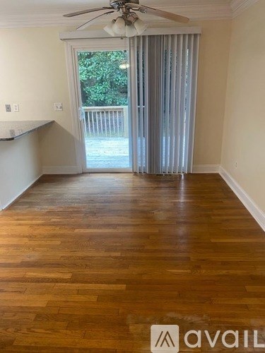 1112 Boone Ln 2 Beds Single Family Home for Rent - Photo Gallery 5