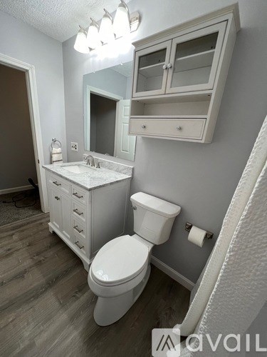 1049 Mammoth Rd 4 Beds Apartment for Rent - Photo Gallery 17