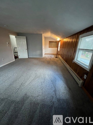 1049 Mammoth Rd 4 Beds Apartment for Rent - Photo Gallery 8