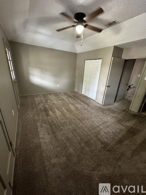 1028 Dimarco Drive 2 Beds Townhouse for Rent - Photo Gallery 9