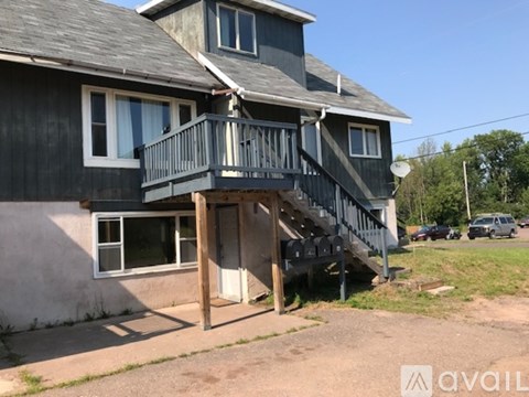 1002 Franklin Street 2 Beds Apartment for Rent