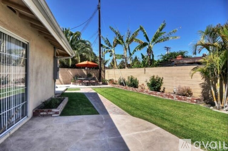 331 East Bluebell Place 4 Beds Single Family Home for Rent - Photo Gallery 38