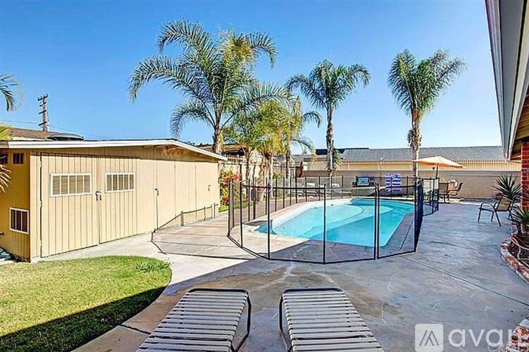 331 East Bluebell Place 4 Beds Single Family Home for Rent - Photo Gallery 41