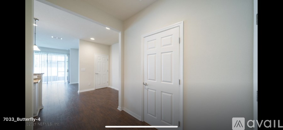 7033 Butterfly Ct 3 Beds Single Family Home for Rent - Photo Gallery 4