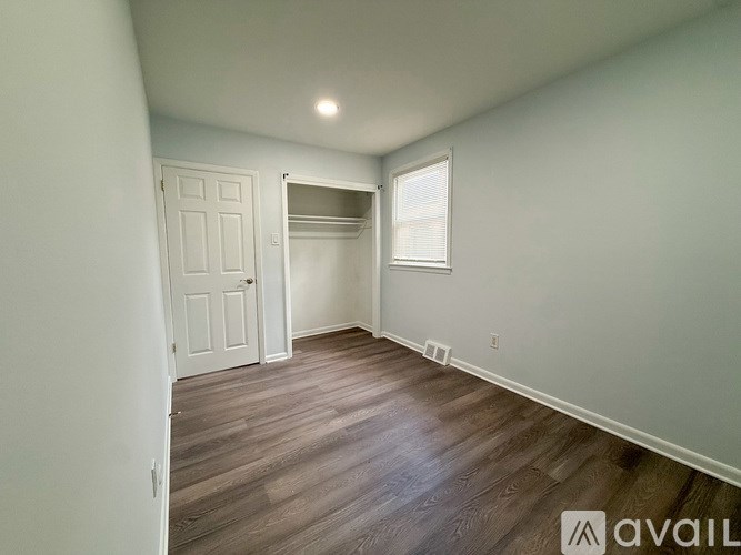 7028 Valley Ave 2 Beds Apartment for Rent - Photo Gallery 11