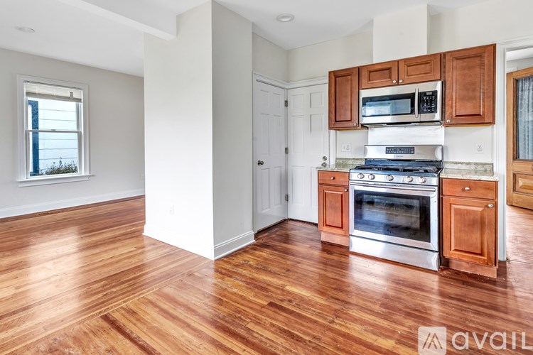 105 Atlantic St 3 Beds Single Family Home for Rent - Photo Gallery 12