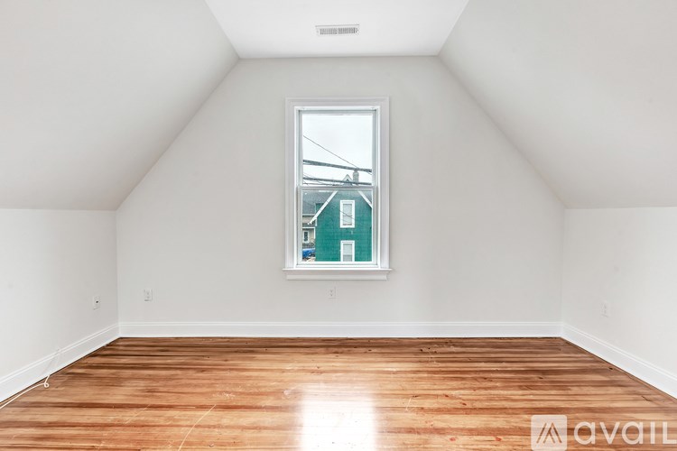 105 Atlantic St 3 Beds Single Family Home for Rent - Photo Gallery 22