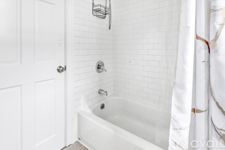 105 Atlantic St 3 Beds Single Family Home for Rent - Photo Gallery 25