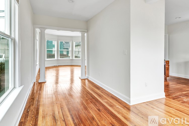 105 Atlantic St 3 Beds Single Family Home for Rent - Photo Gallery 9