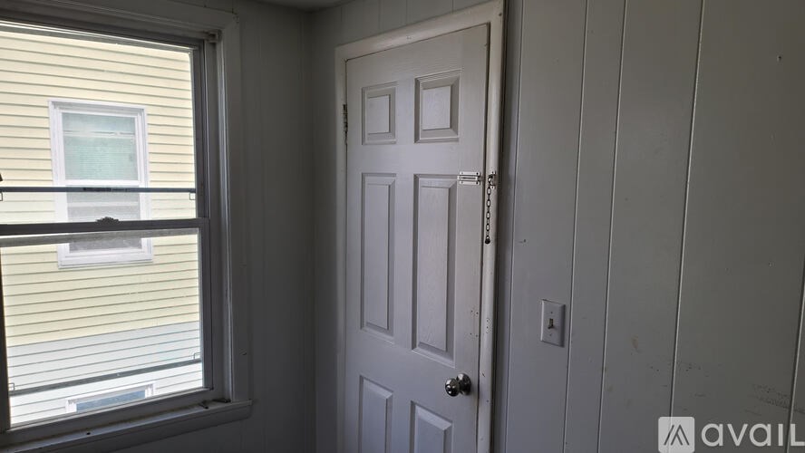 850 Main Street 3 Beds Apartment for Rent - Photo Gallery 1