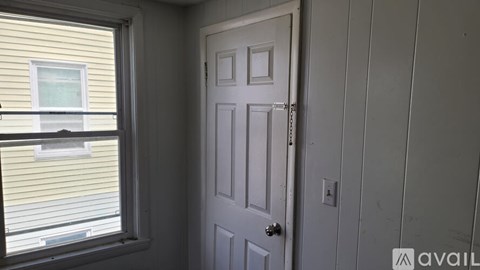 850 Main Street 3 Beds Apartment for Rent