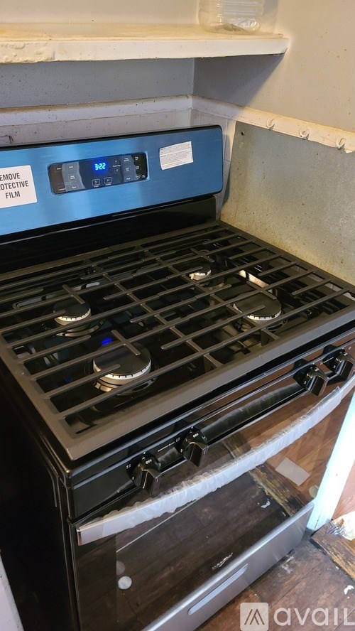 850 Main Street 3 Beds Apartment for Rent - Photo Gallery 3