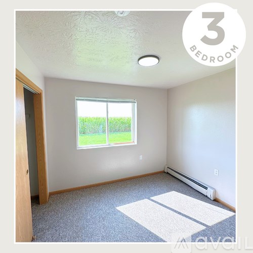 1405 Seneca St 3 Beds Apartment for Rent - Photo Gallery 9