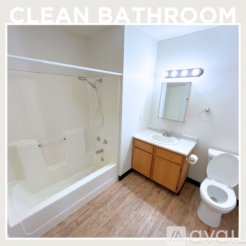 303 S Iowa St 2 Beds Apartment for Rent - Photo Gallery 8