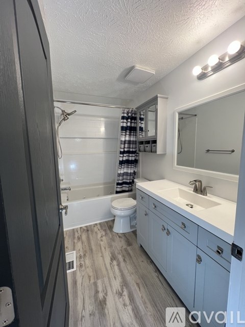 9672 E Idlewood Dr 2 Beds Condo for Rent - Photo Gallery 16