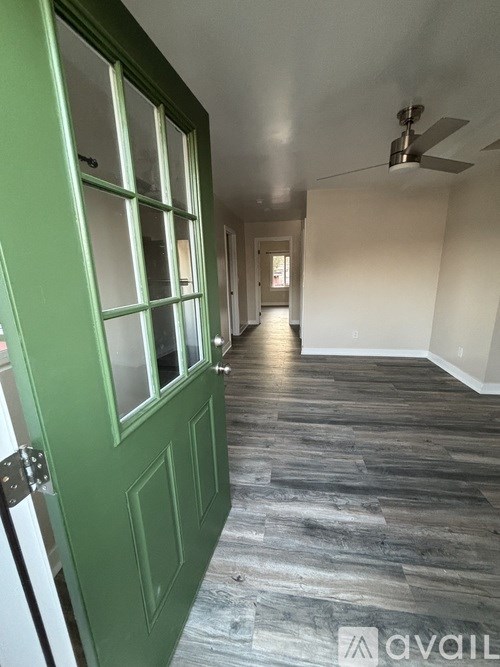 2059 National Avenue 2 Beds Apartment for Rent - Photo Gallery 2