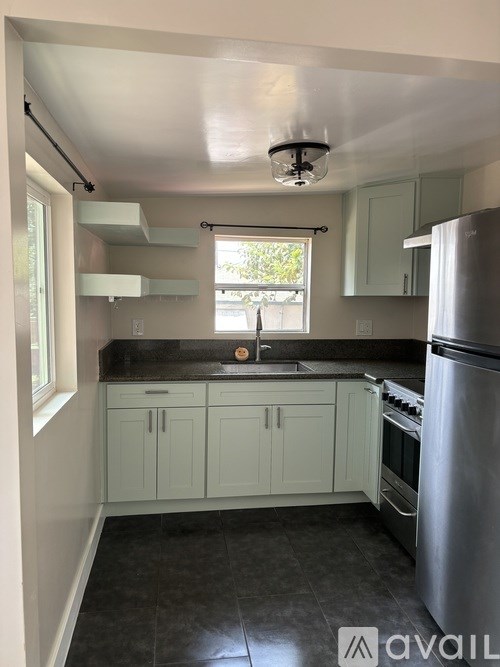 2059 National Avenue 2 Beds Apartment for Rent - Photo Gallery 4