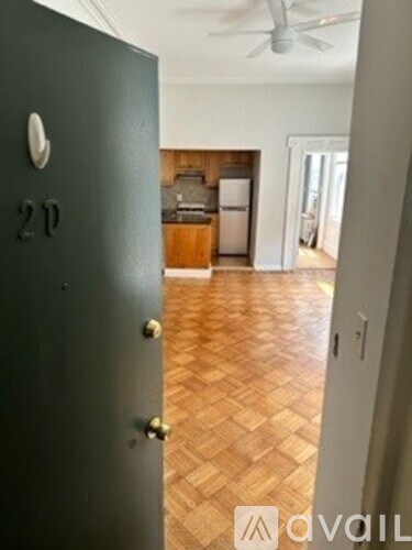909 Clinton Street 1 Bed Apartment for Rent - Photo Gallery 1