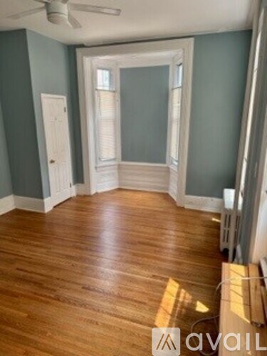 909 Clinton Street 1 Bed Apartment for Rent - Photo Gallery 6