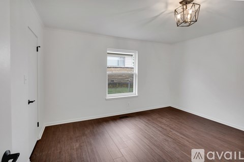 5415 East 17th Street 2 Beds Single Family Home for Rent - Photo Gallery 8