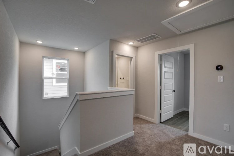 5935 West Hausman Road, Bldg# 25 3 Beds Single Family Home for Rent - Photo Gallery 16