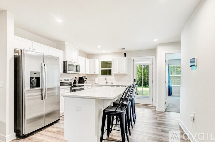 5813 Austin Woods DR 3 Beds Townhouse for Rent - Photo Gallery 7