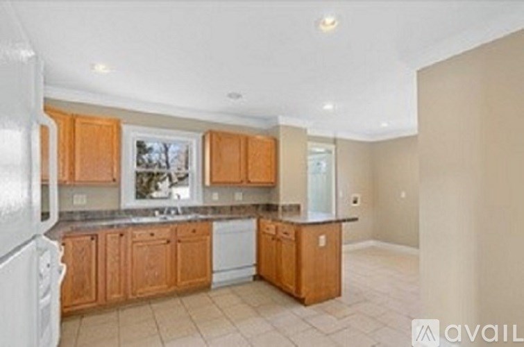 1112 East Ganson Street 2 Beds Single Family Home for Rent - Photo Gallery 16