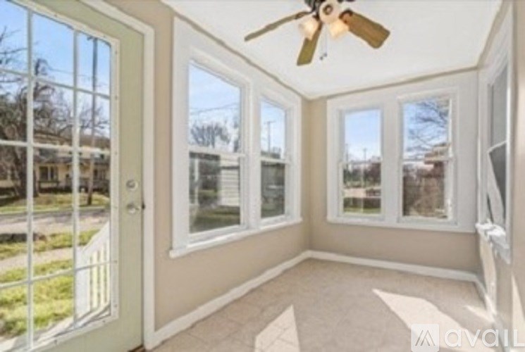 1112 East Ganson Street 2 Beds Single Family Home for Rent - Photo Gallery 5