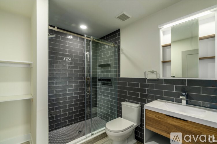 2500 E Tioga St 2 Beds Apartment for Rent - Photo Gallery 11