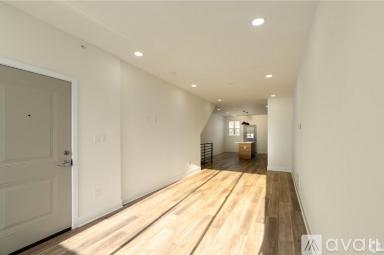 2500 E Tioga St 2 Beds Apartment for Rent - Photo Gallery 19