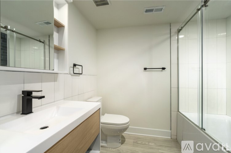 2500 E Tioga St 2 Beds Apartment for Rent - Photo Gallery 27