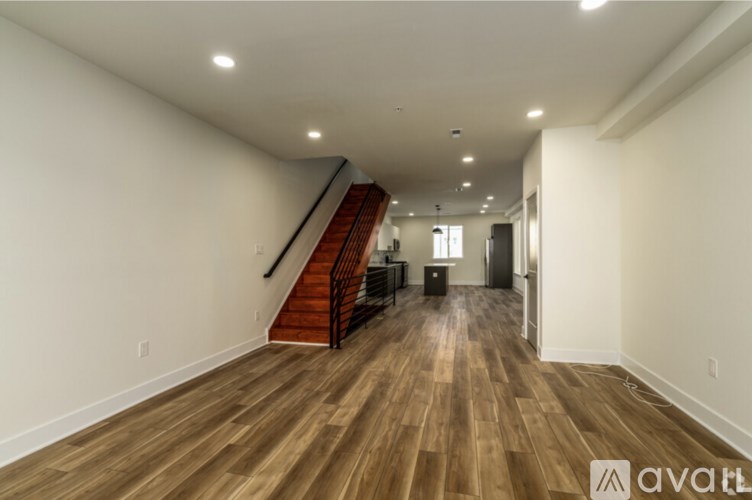 2500 E Tioga St 2 Beds Apartment for Rent - Photo Gallery 6