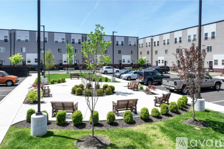 2500 E Tioga St 2 Beds Apartment for Rent - Photo Gallery 6