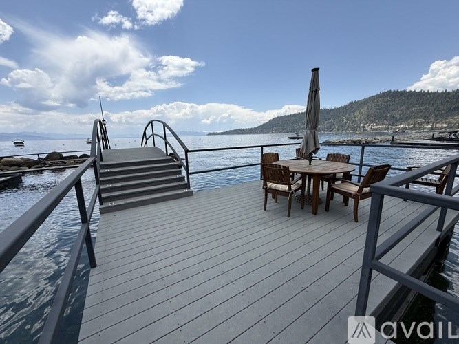 557 Lakeshore Boulevard 2 Beds Condo for Rent - Photo Gallery 2